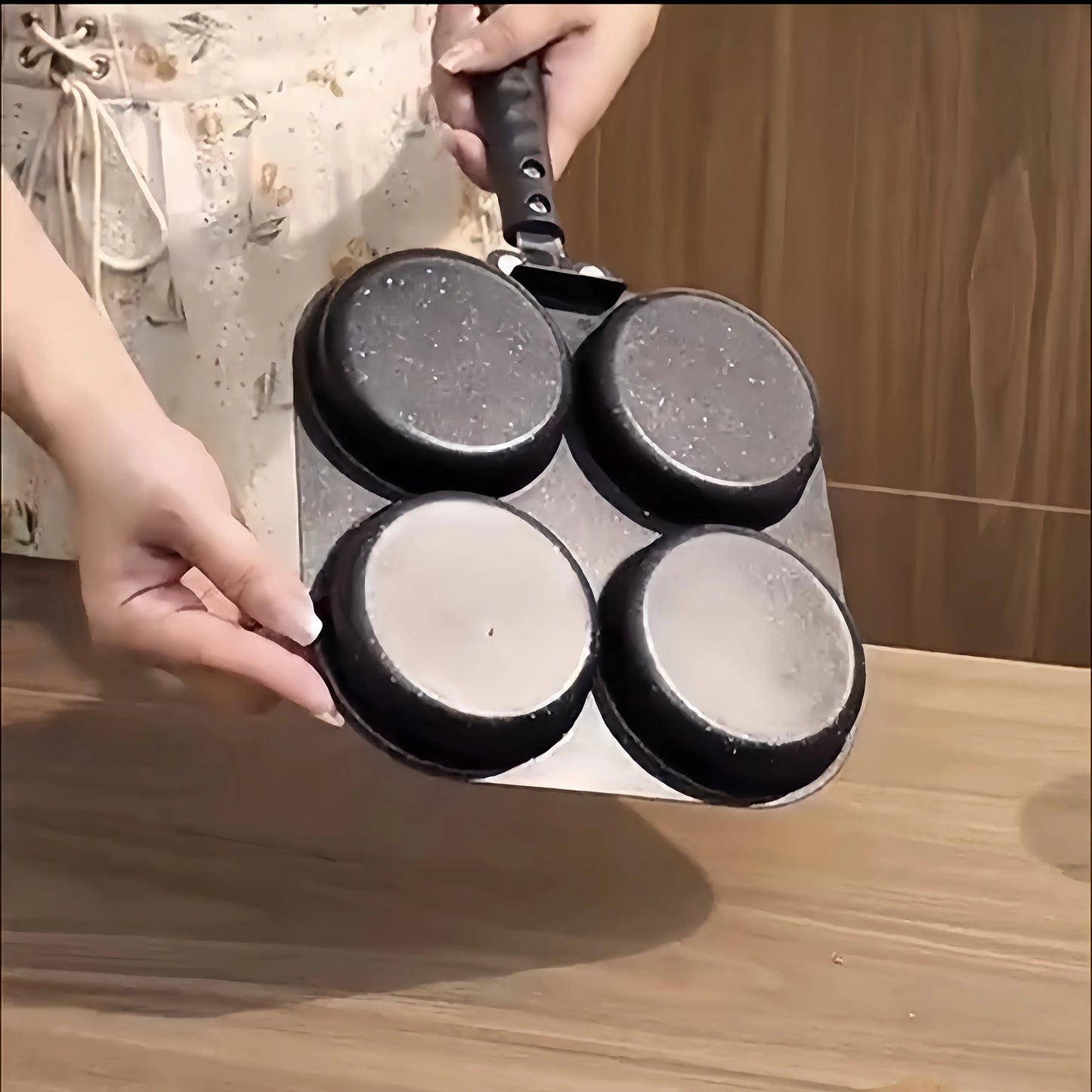Nonstick Four Compartment Omelette Pan For Pancakes Induction And Gas