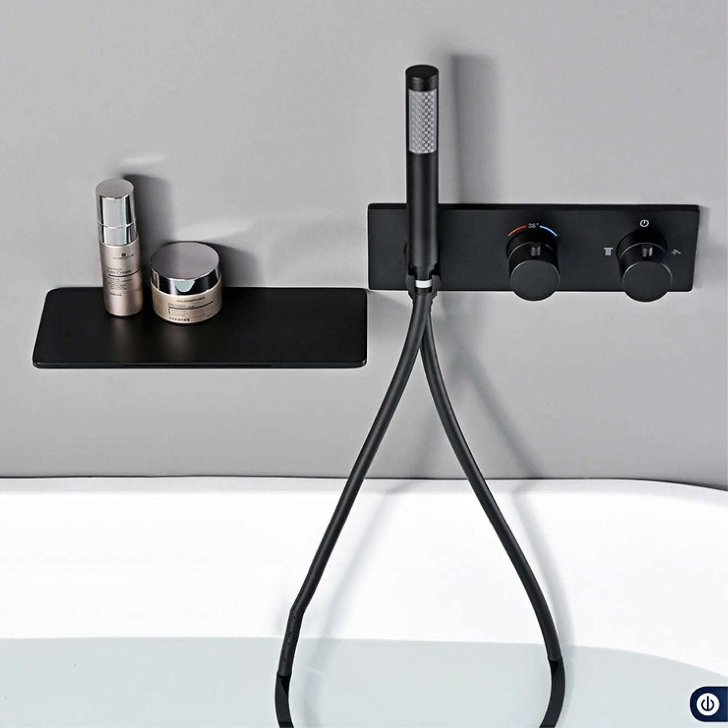 Light luxury brass thermostatic Gun gray bathroom faucet Wall-mounted design Double handle  Cold & Hot dual-control bathtub Tap