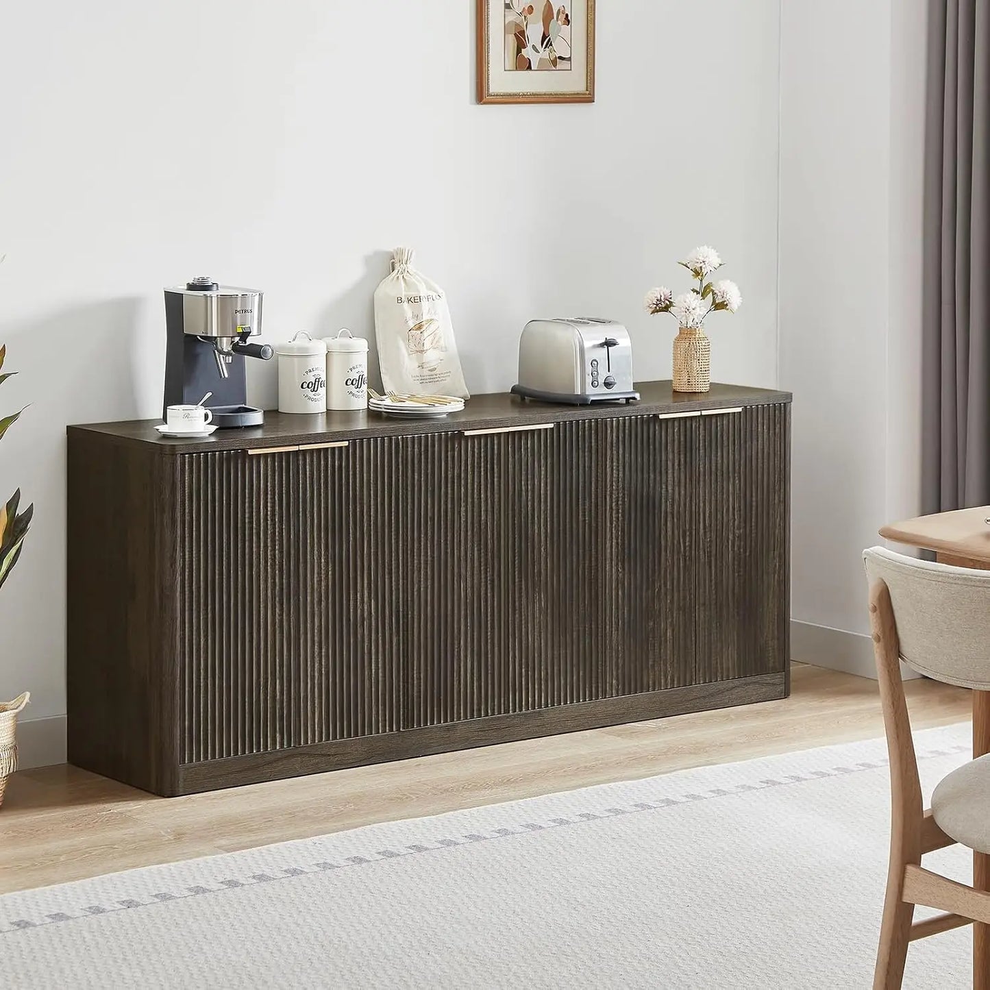 Guangbai Fluted Oak Sideboard Buffet Cabinet With Six Doors