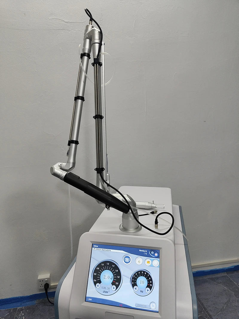 Smvp Pico Laser Machine SLyric 532 785 1064 Picosecond Tattoo