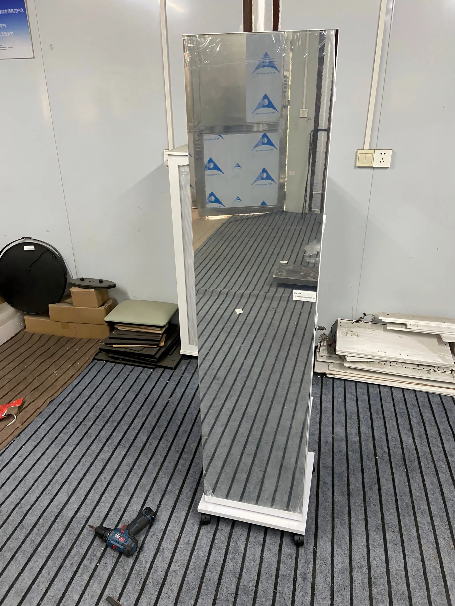 360 Degree Rotating LED Jewelry Armoire With Full Length Mirror Capacity Floor Standing Organizer In 3 Color Dimmable