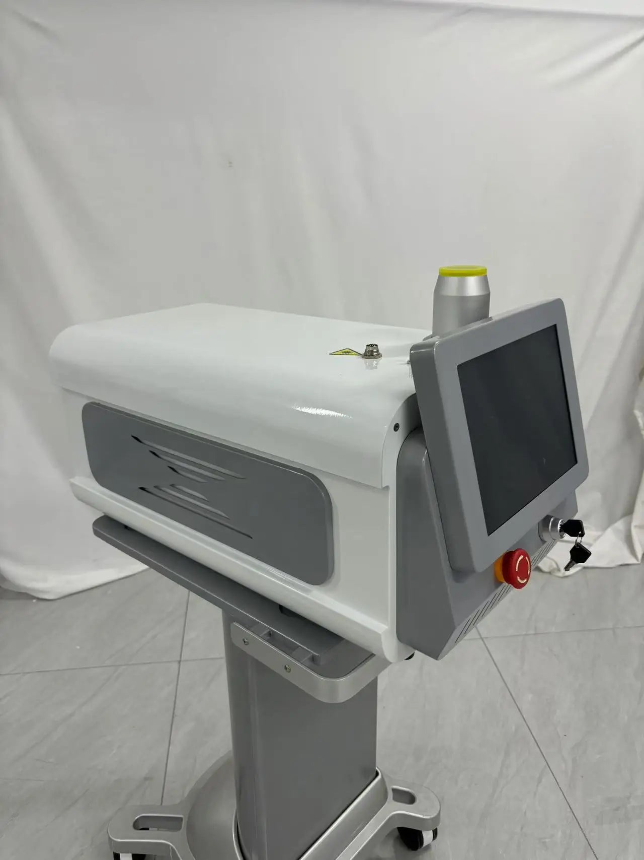 CO2 Laser Skin Care Machine Carbon Peel Fractional Portable Pro