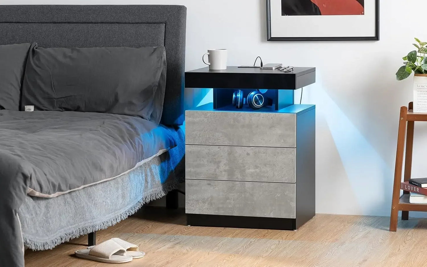 GUANGBAI LED Nightstand With Wireless Charging USB Ports